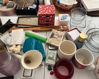 Cups, Cookware, & Cookie Jars