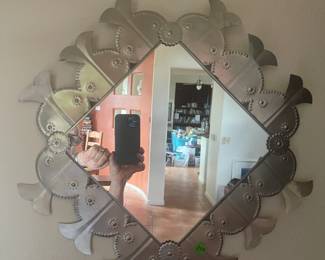 Tin mirror