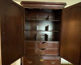 Ethan Allen Wardrobe