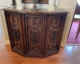 Credenza (middle door opens)