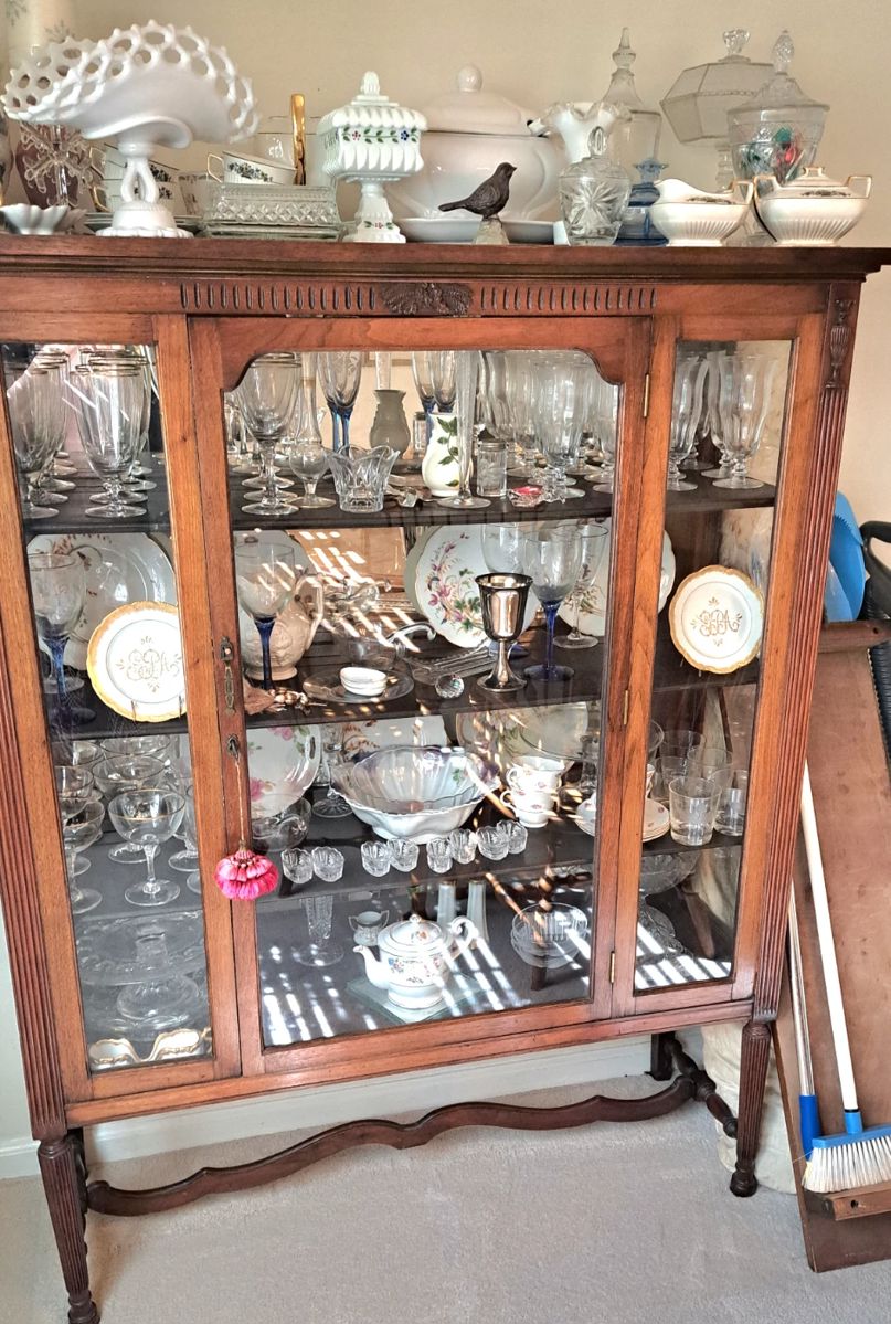 China cabinet