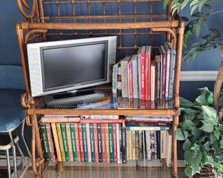 Rattan baker's rack