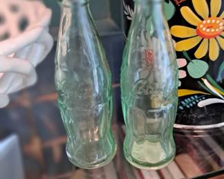 Coca-Cola salt and pepper