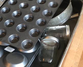 Muffin Tins, Misc kitchen