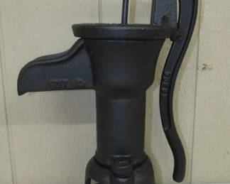 Water Pitcher Pump