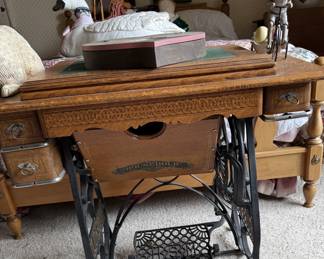 Vintage Sewing Machine