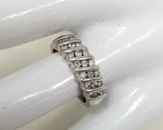 14k gold and diamond ring