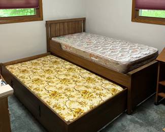 Twin sized trundle bed.
Available for presale.