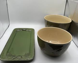 Pottery Pinecone Bowls and Platter Set