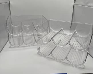 Clear acrylic organizer bins in a scalloped design. Perfect for organizing various items. See pictures for more details.