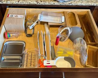 Kitchen Cookware Collection - Cook's Essential Baking Sheet, Covered Casserole Dish.