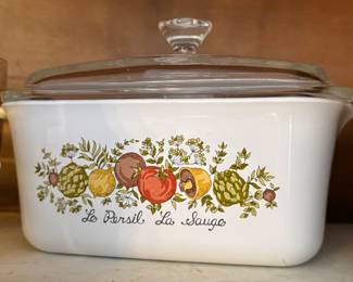 Corning Ware “Le Persil La Sauge” Spice of Life Casserole Dish with Lid – Rare 1970s Collectible Bakeware