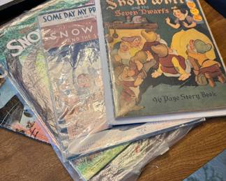 1937 Walt Disney Snow White and the Seven Dwarfs Storybook & Music Sheets – Rare Collectible