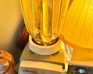 Osterizer Dual Range 10 Blender – 10-Speed Retro Glass Jar Countertop Appliance