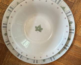Damon Wood Genuine Stoneware Ivy Leaf Pattern – WSP Vintage Dinnerware Set