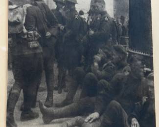 A.E. Schaaf Signed 1919 WWI Photo Print: U.S. 2nd Division "Indianhead" Soldiers, Armistice Day 1918 at Washington Square Arch, NYC