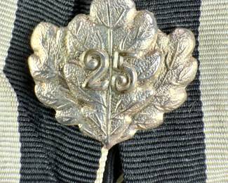 Imperial German 1895 Jubilee Clasp "25 Year Oak Leaves" for 1870 Iron Cross Ribbon