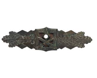 WWII German Close Combat Clasp in Bronze - Peekhaus Design - Maker Marked AGMuK Gablonz
