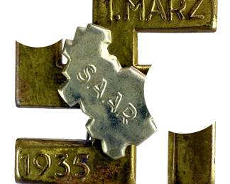 1935 German Saar Plebiscite Tinnie - "Heimkehr ins Reich" Propaganda Badge by Robinson