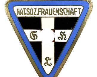 German WWII NS-Frauenschaft Women's League Badge - Ortsgruppe Level RZM M1/72