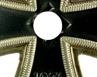 German WWII Iron Cross 1st Class 1939 (Eisernes Kreuz 1. Klasse EK1) - Unmarked
