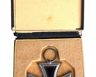 WWII German Iron Cross 2nd Class 1939 (EK2) Medal Set with LDO Marked Case - Third Reich Original