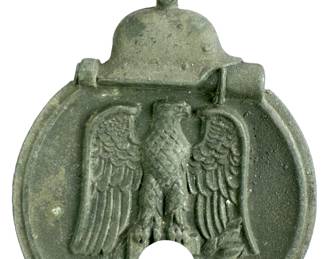 WWII German Eastern Front Medal - "Winterschlacht im Osten" 1941/42 with Ribbon