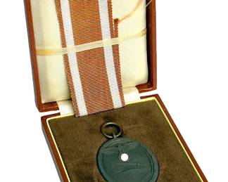 WWII German West Wall Medal (Siegfried Line) in Named Case of Issue - Deutsches Schutzwall-Ehrenzeichen