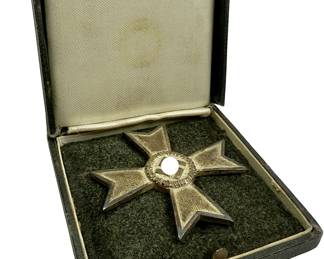 Cased German WWII War Merit Cross 1st Class without Swords by Souval (L/58)