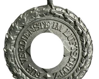 German WWII Third Reich Air Raid Protection Medal, 2nd Class, 1938 - Luftschutz Ehrenzeichen