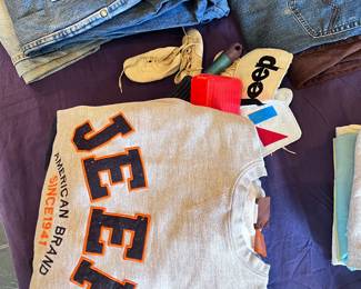 vintage menswear, crewnecks jeans...
