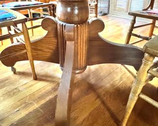 Oak Dining Table with Pedestal Base 