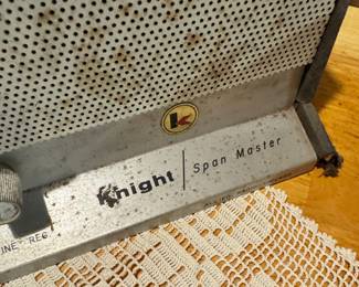 Knight Tube Radio