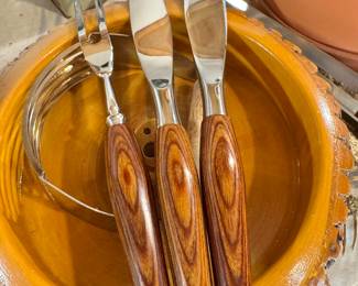 Sheffield England Stainless Steel Cutlery Set with Wood Handles – 3 Piece Carving Set