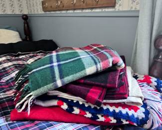 assorted blankets 