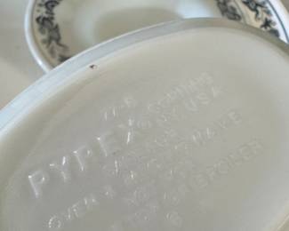Vintage Pyrex Corning Ware Oval Serving Dish – Old Town Blue Pattern