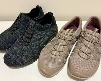 Slip on Sneakers - Sketchers