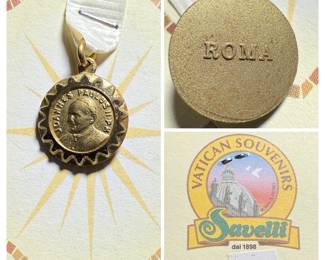 Vatican Souvenirs Savelli 