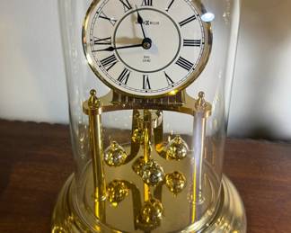 Howard Miller Anniversary Clock