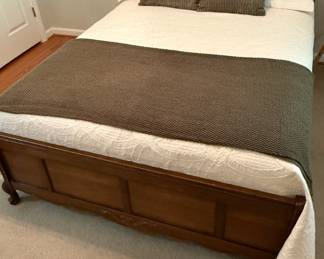 Wood Bed