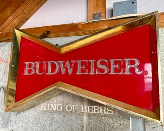 Wall Light - Budweiser King of Beers