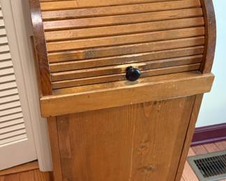 Roll Top Wood Trashcan 
