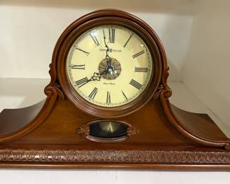 Howard Miller Mantle Clock