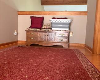 Lane cedar chest with custom pillows 