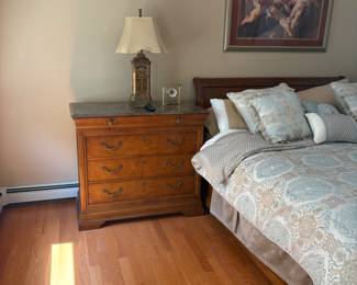 2 Marble top side tables , Can be used as accent table in hallway or entrance foyer Hardware has rich gold tones 