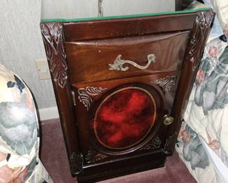 Pair nightstands:$60