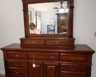 Chest with Mirror