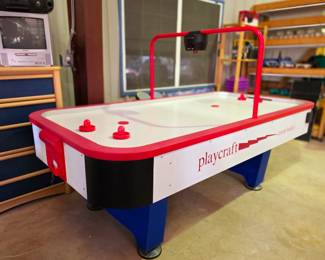 Playcraft Air Hockey Table (Scoreboard NOT working)