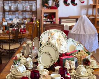 Holly Holiday China Set
