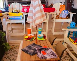 Children's Wood Patio Set (4) Chairs & Bench